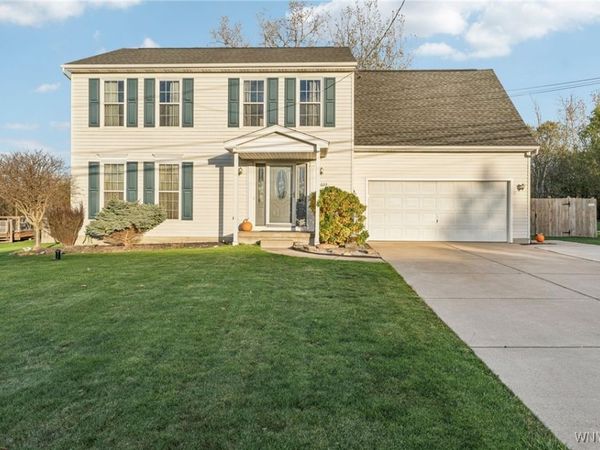 6023 Shoreham Drive, Lake View, NY 14085