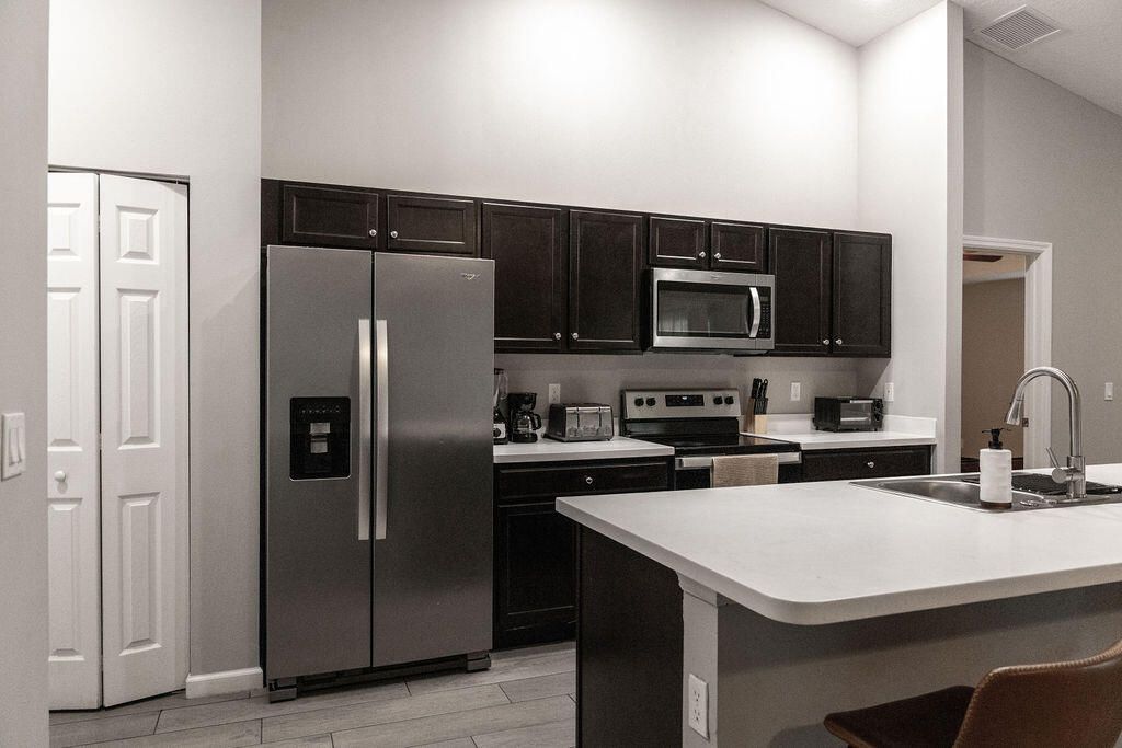 517 SW Ray Avenue, Port Saint Lucie, FL 34983 Photo