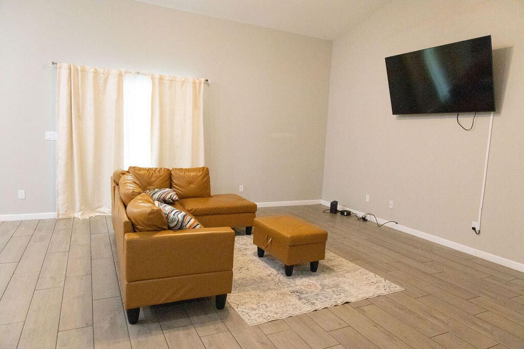 517 SW Ray Avenue, Port Saint Lucie, FL 34983 Photo