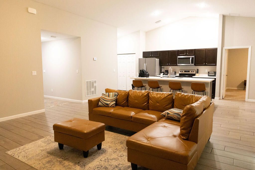 517 SW Ray Avenue, Port Saint Lucie, FL 34983 Photo