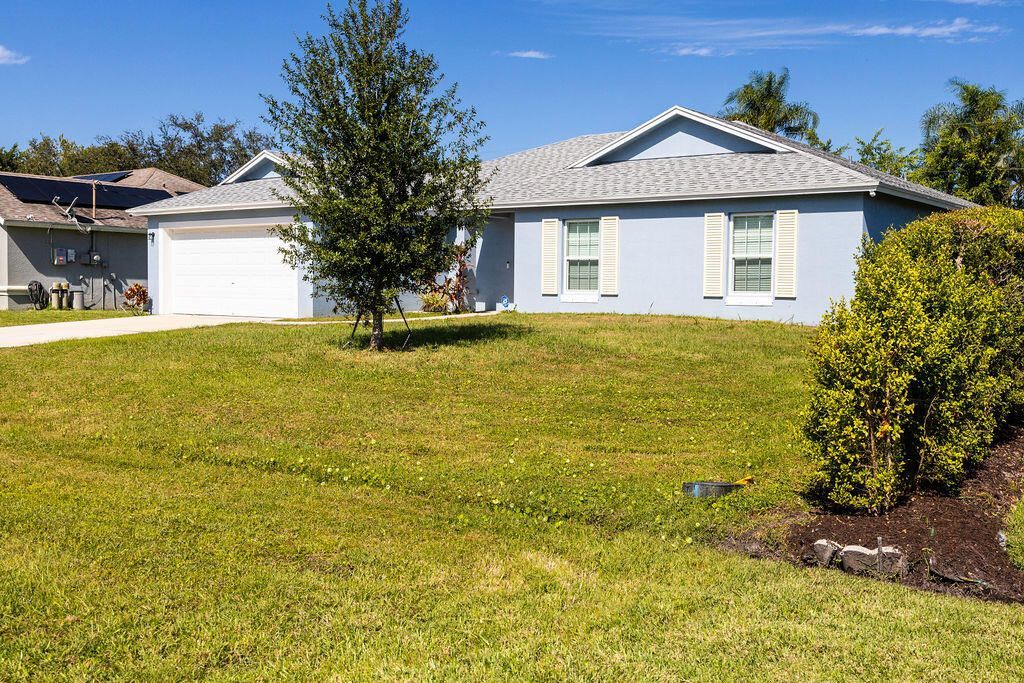 517 SW Ray Avenue, Port Saint Lucie, FL 34983 Photo