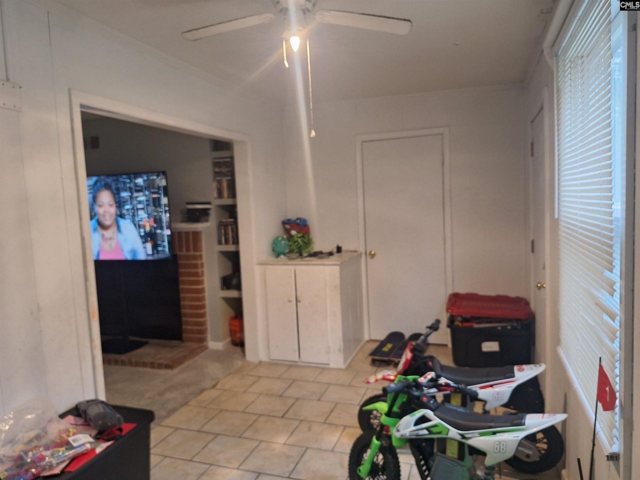 601 Riverhil Circle Photo 11