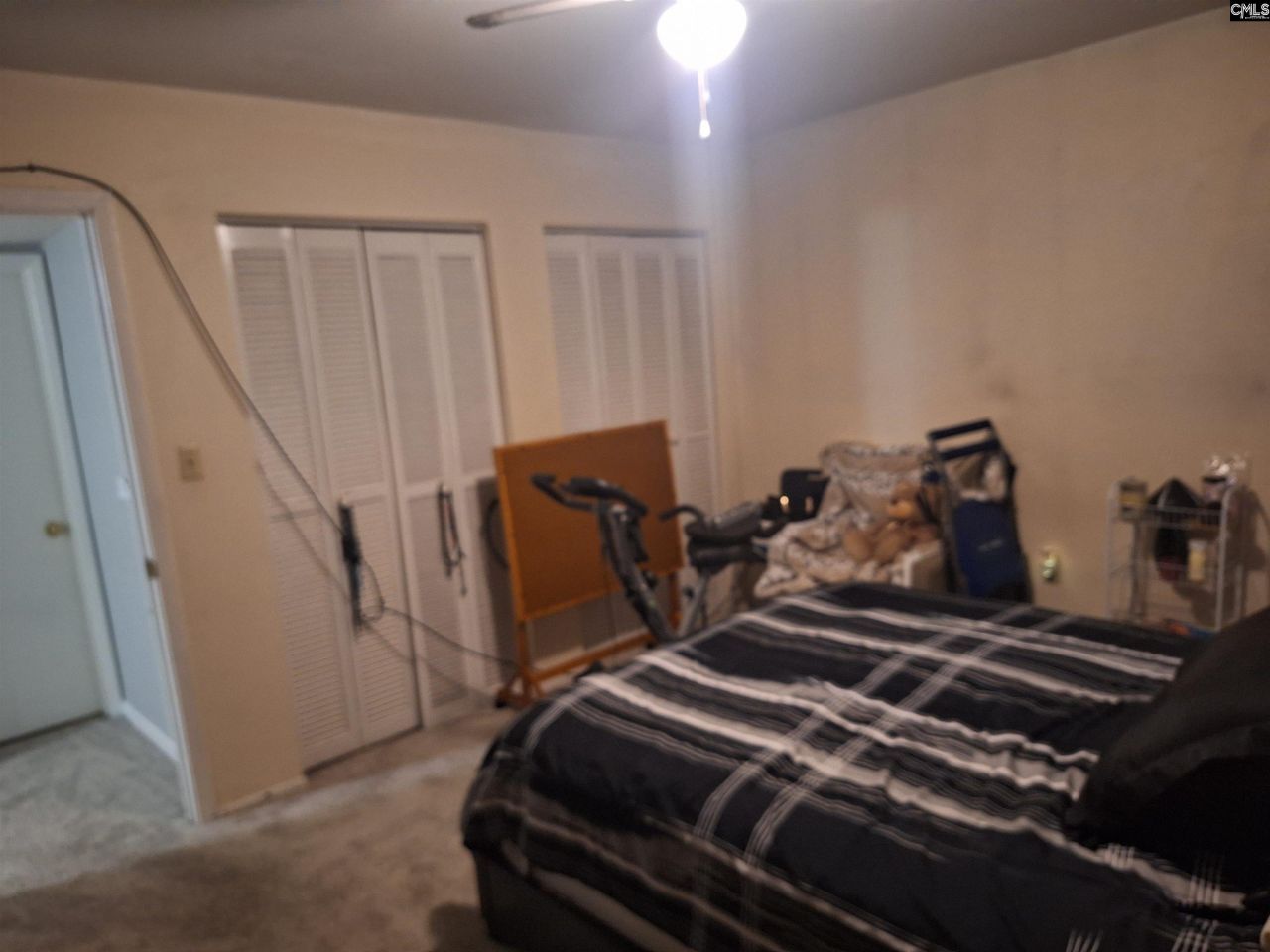 601 Riverhil Circle Photo 28