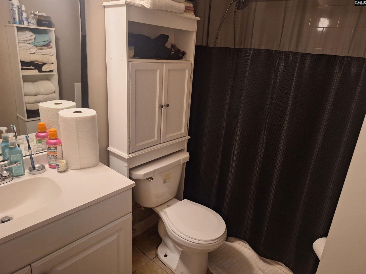 601 Riverhil Circle Photo 30