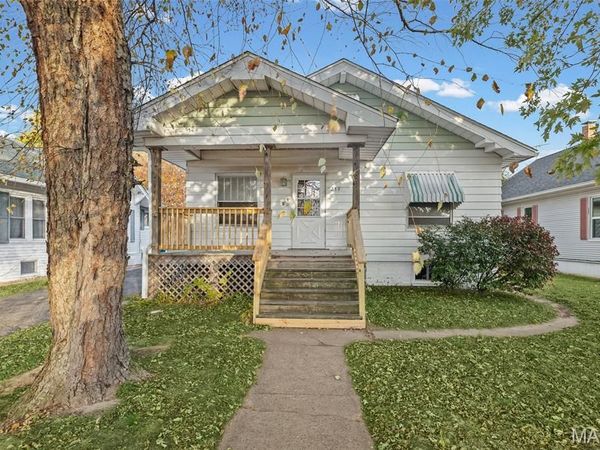 259 S 7th Street, Wood River, IL 62095