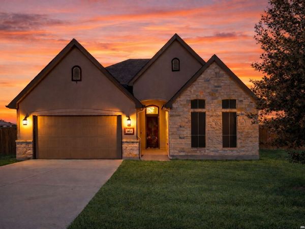 6014 Dewdrop, Converse, TX 78109