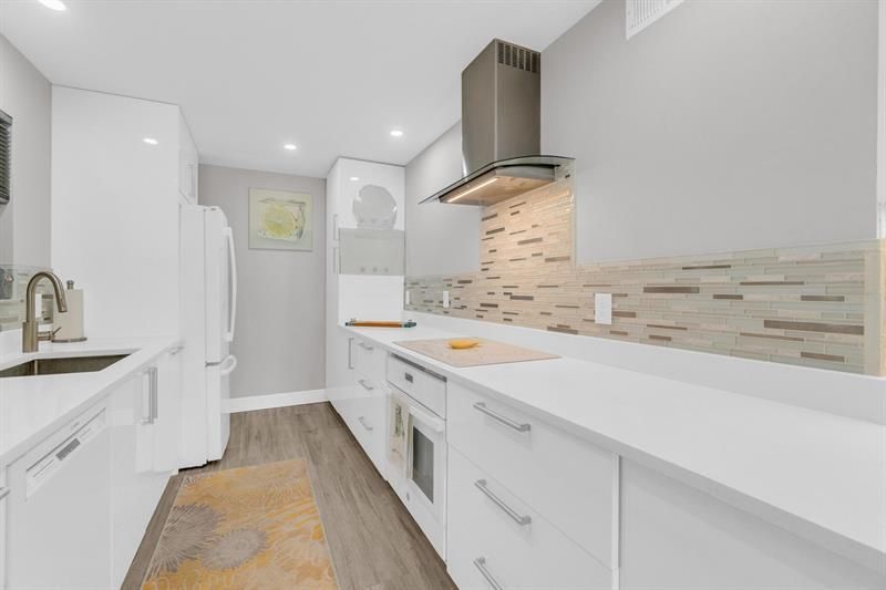 4140 N Ocean Drive, Unit 102E, Lauderdale by the Sea, FL 33308 Photo