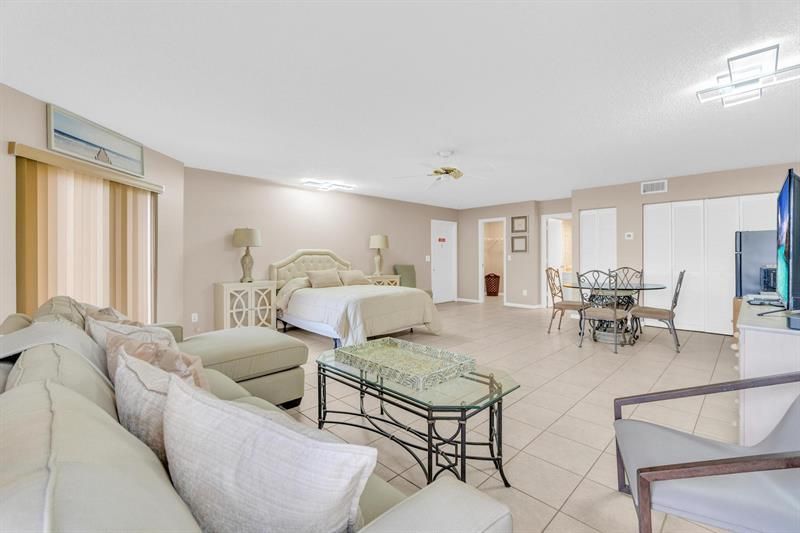 4140 N Ocean Drive, Unit 102E, Lauderdale by the Sea, FL 33308 Photo