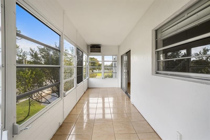 4090 NW 42nd Avenue, Unit 309, Lauderdale Lakes, FL 33319 Photo