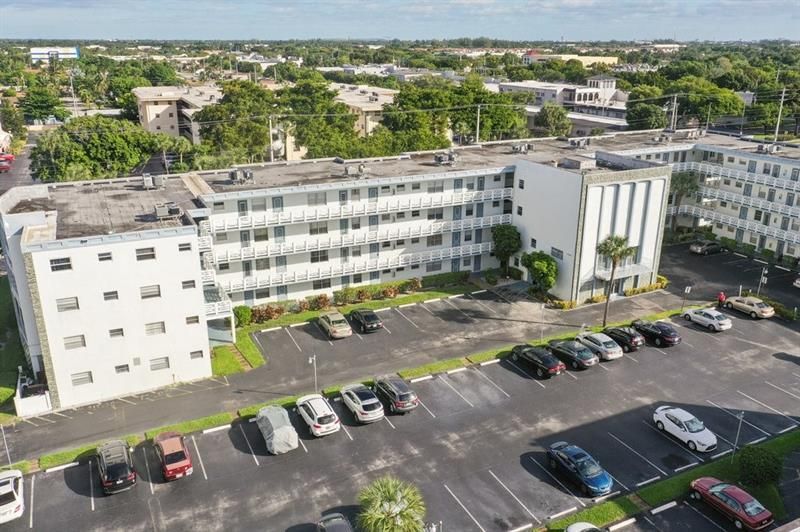 4090 NW 42nd Avenue, Unit 309, Lauderdale Lakes, FL 33319 Photo