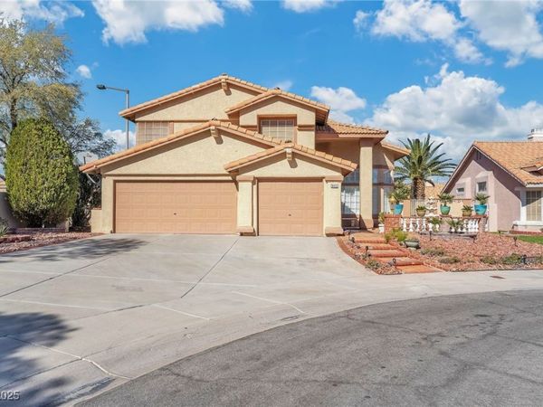 8432 Dry Cliff Circle, Las Vegas, NV 89128