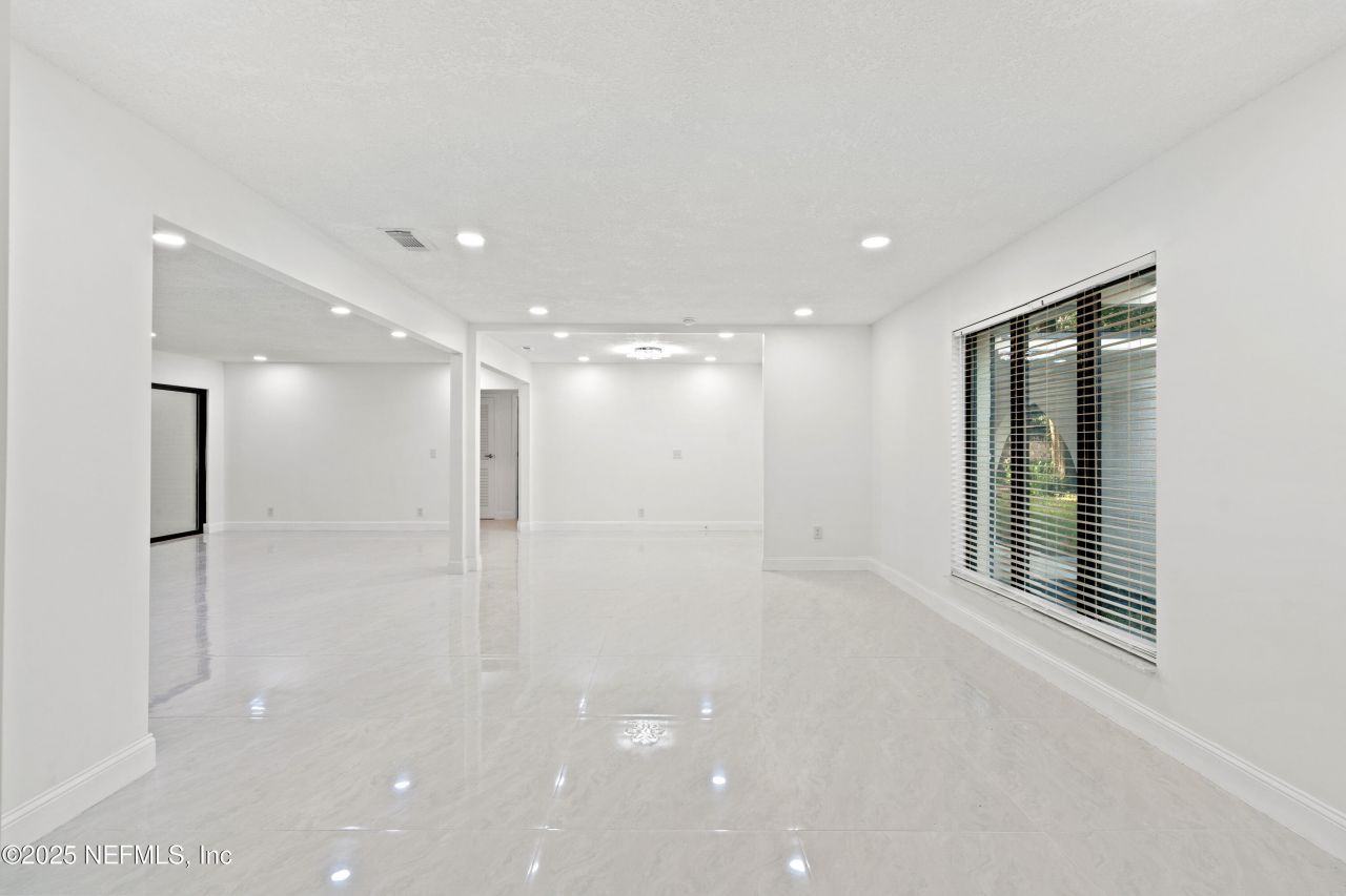 2917 Isser Court, Jacksonville, FL 32257 Photo