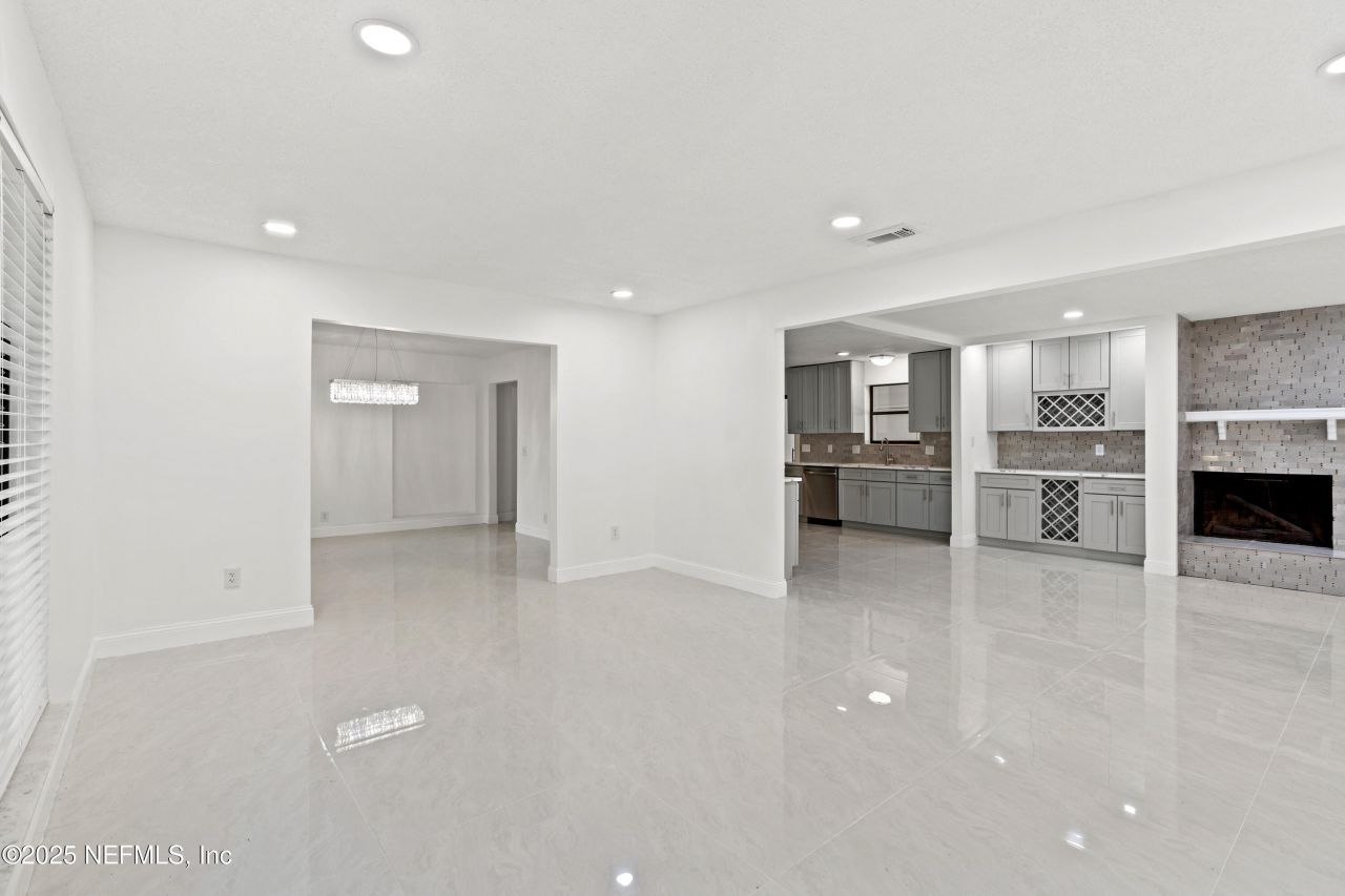 2917 Isser Court, Jacksonville, FL 32257 Photo