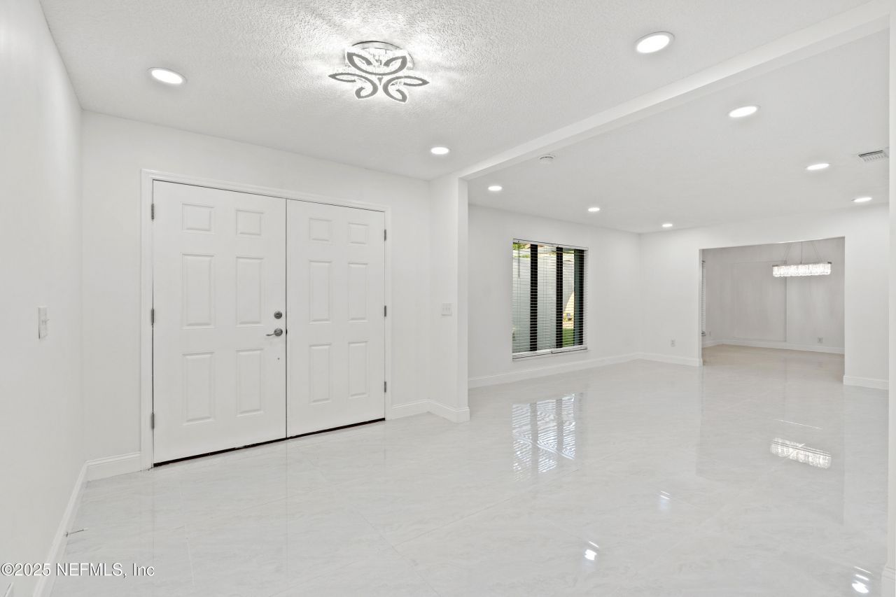 2917 Isser Court, Jacksonville, FL 32257 Photo