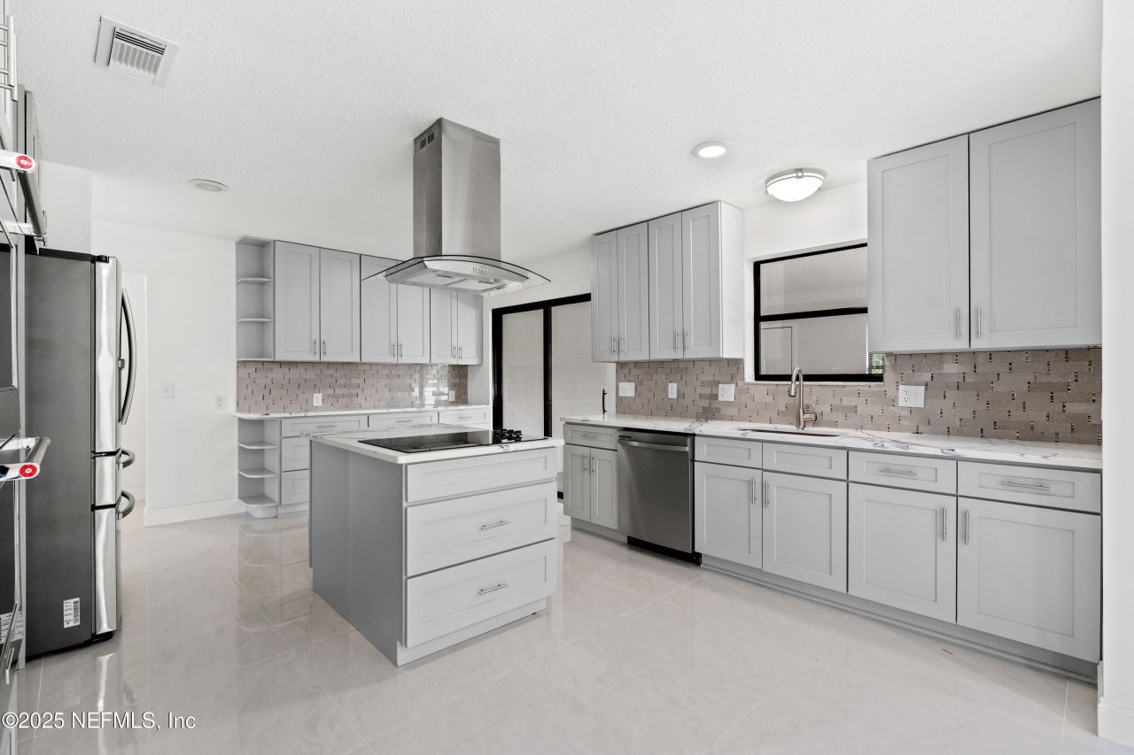 2917 Isser Court, Jacksonville, FL 32257 Photo