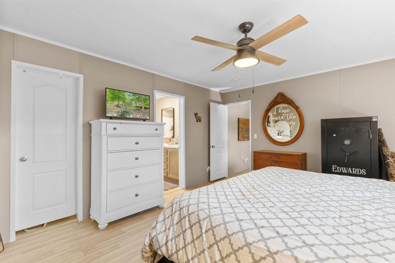 4635 Enoch Rd. Photo 18