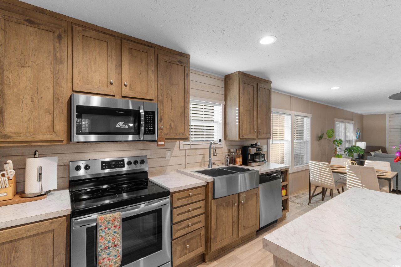 4635 Enoch Rd. Photo 7