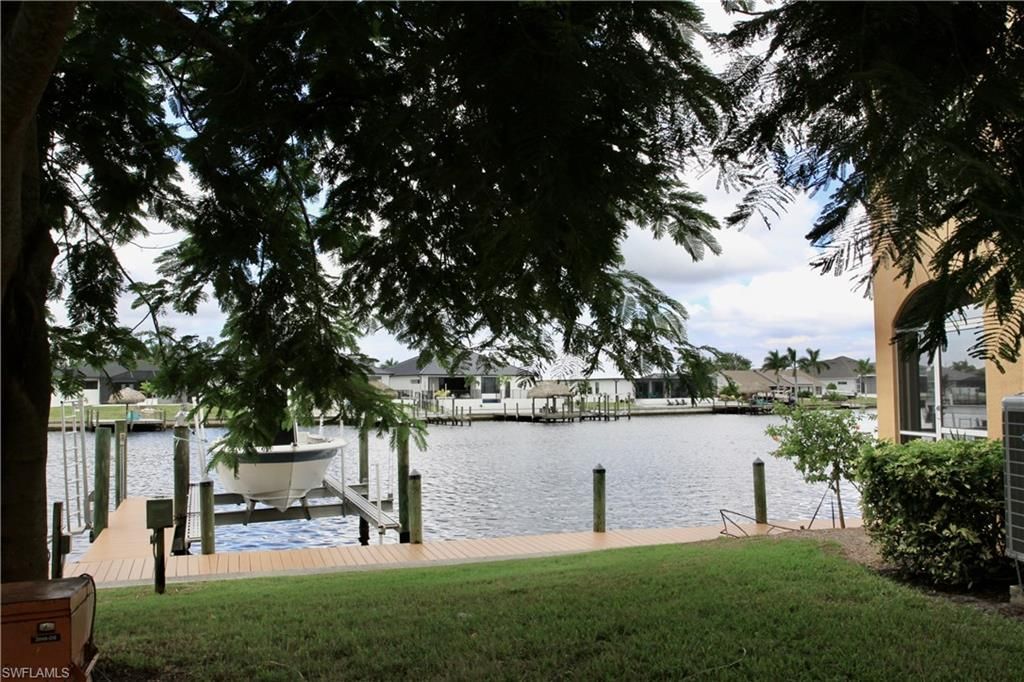 190 Shadroe Cove Cir, Unit 703, Cape Coral, FL 33991 Photo