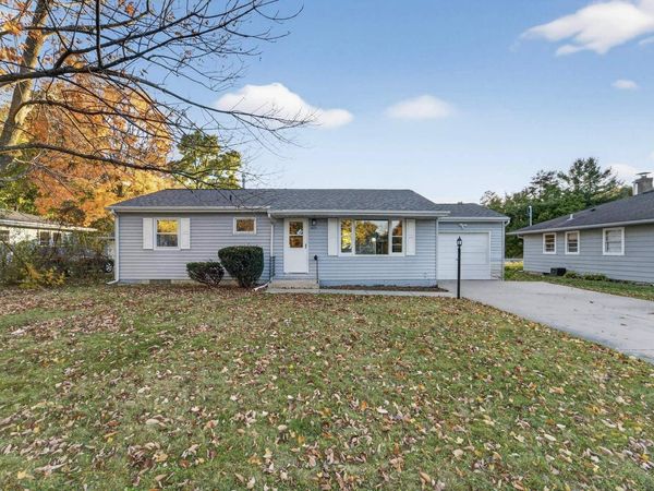 6829 Cooper Avenue, Middleton, WI 53562