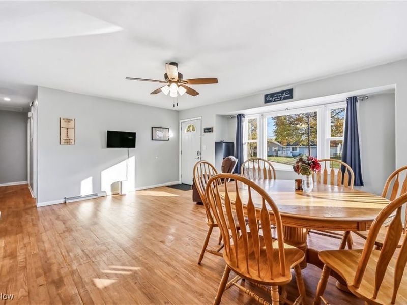 560 Beverly Hills Drive, Youngstown, OH 44505 Photo 29