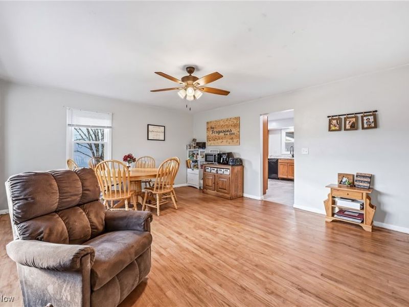 560 Beverly Hills Drive, Youngstown, OH 44505 Photo 33