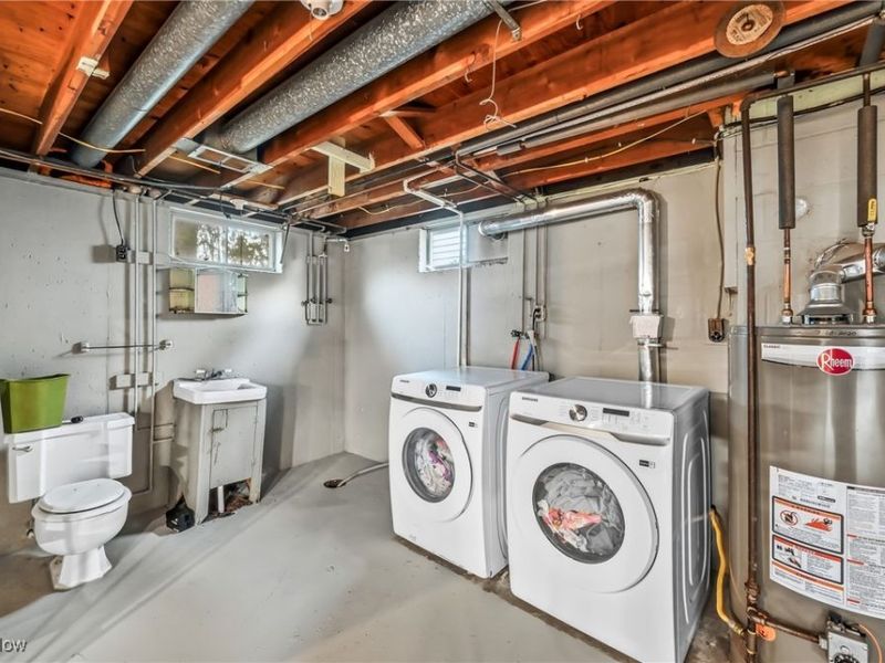 560 Beverly Hills Drive, Youngstown, OH 44505 Photo 47