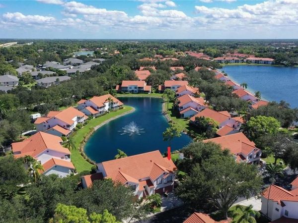 636 Windsor SQ, Unit 102, NAPLES, FL 34104