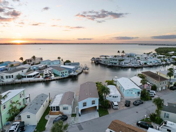 10701 S Ocean Drive, Unit 823, Jensen Beach, FL 34957