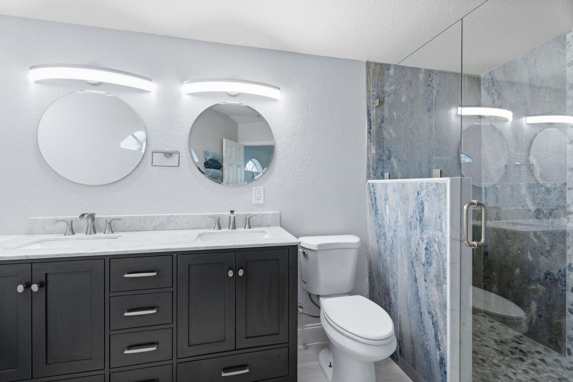 10701 S Ocean Drive, Unit 823, Jensen Beach, FL 34957 Photo