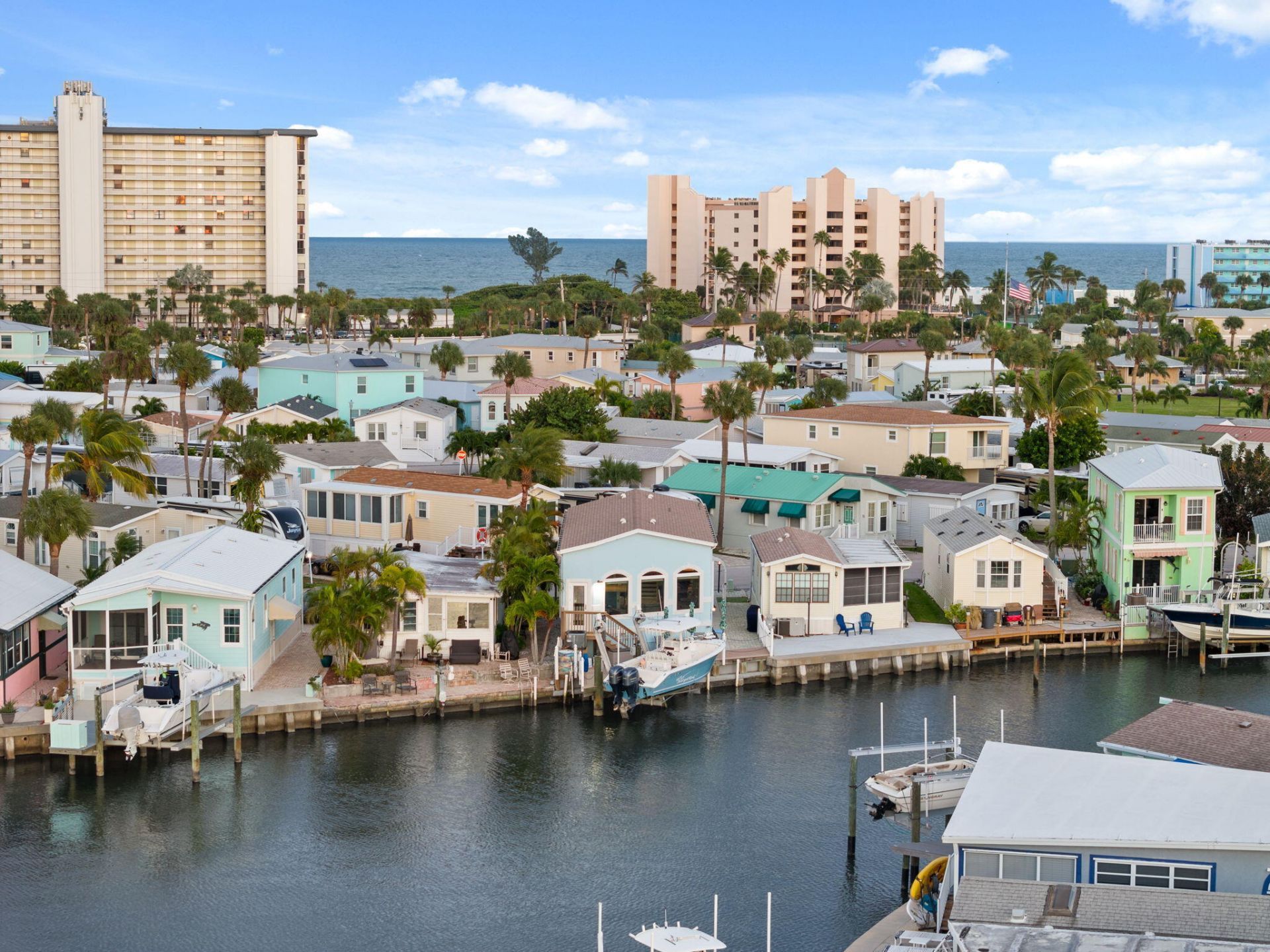 10701 S Ocean Drive, Unit 823, Jensen Beach, FL 34957 Photo