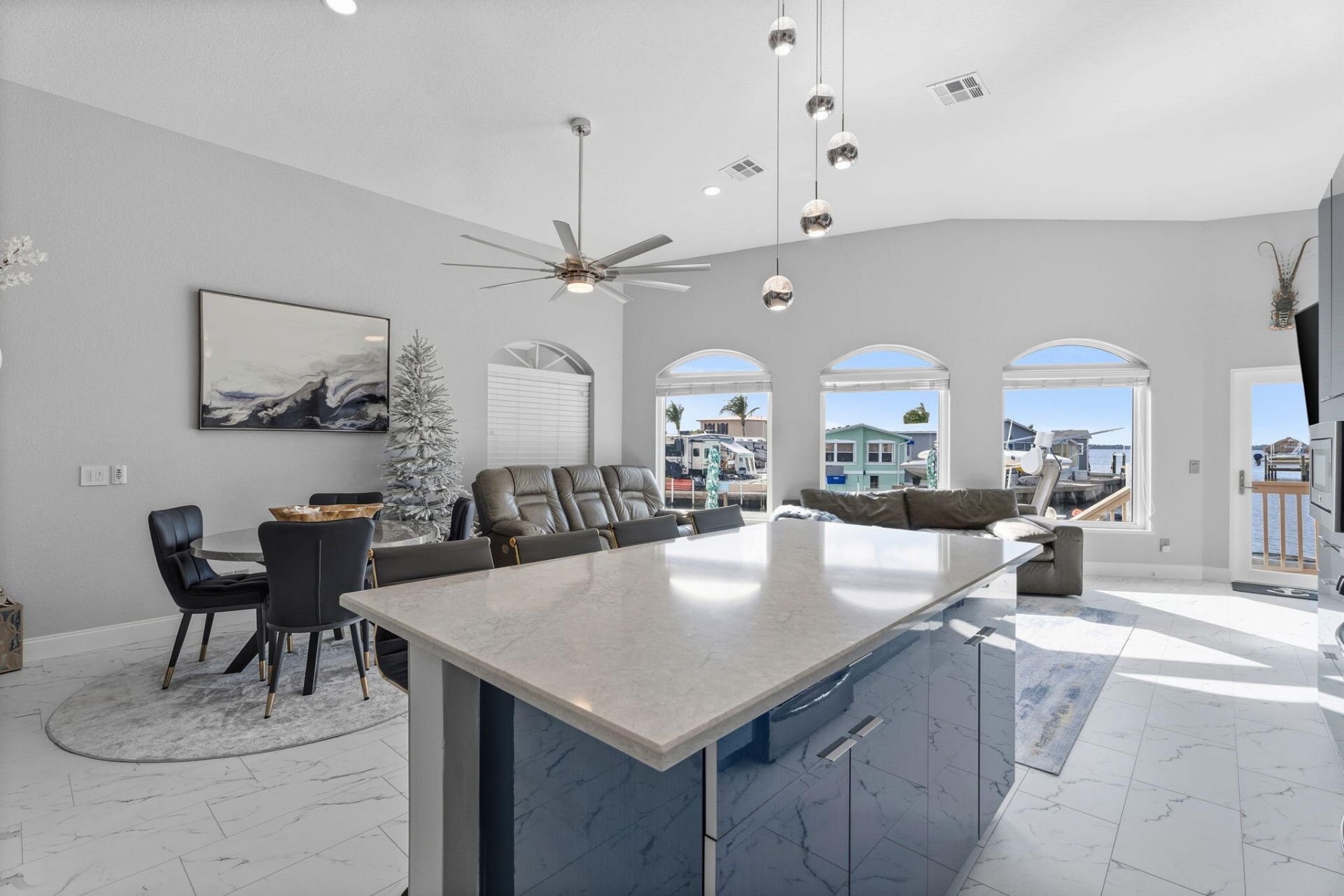 10701 S Ocean Drive, Unit 823, Jensen Beach, FL 34957 Photo