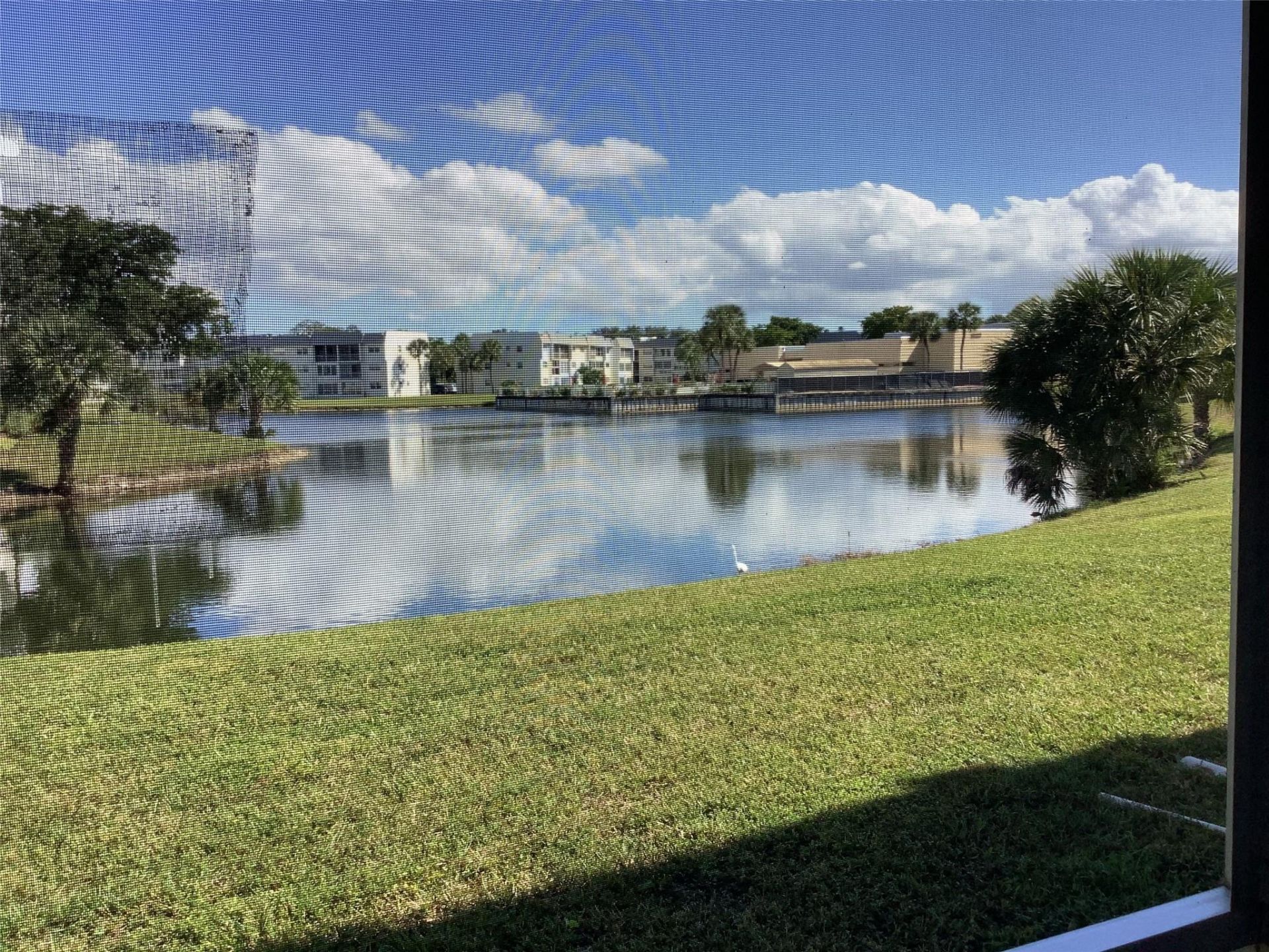 8220 Sunrise Lakes Boulevard, Unit 110, Sunrise, FL 33322 Photo