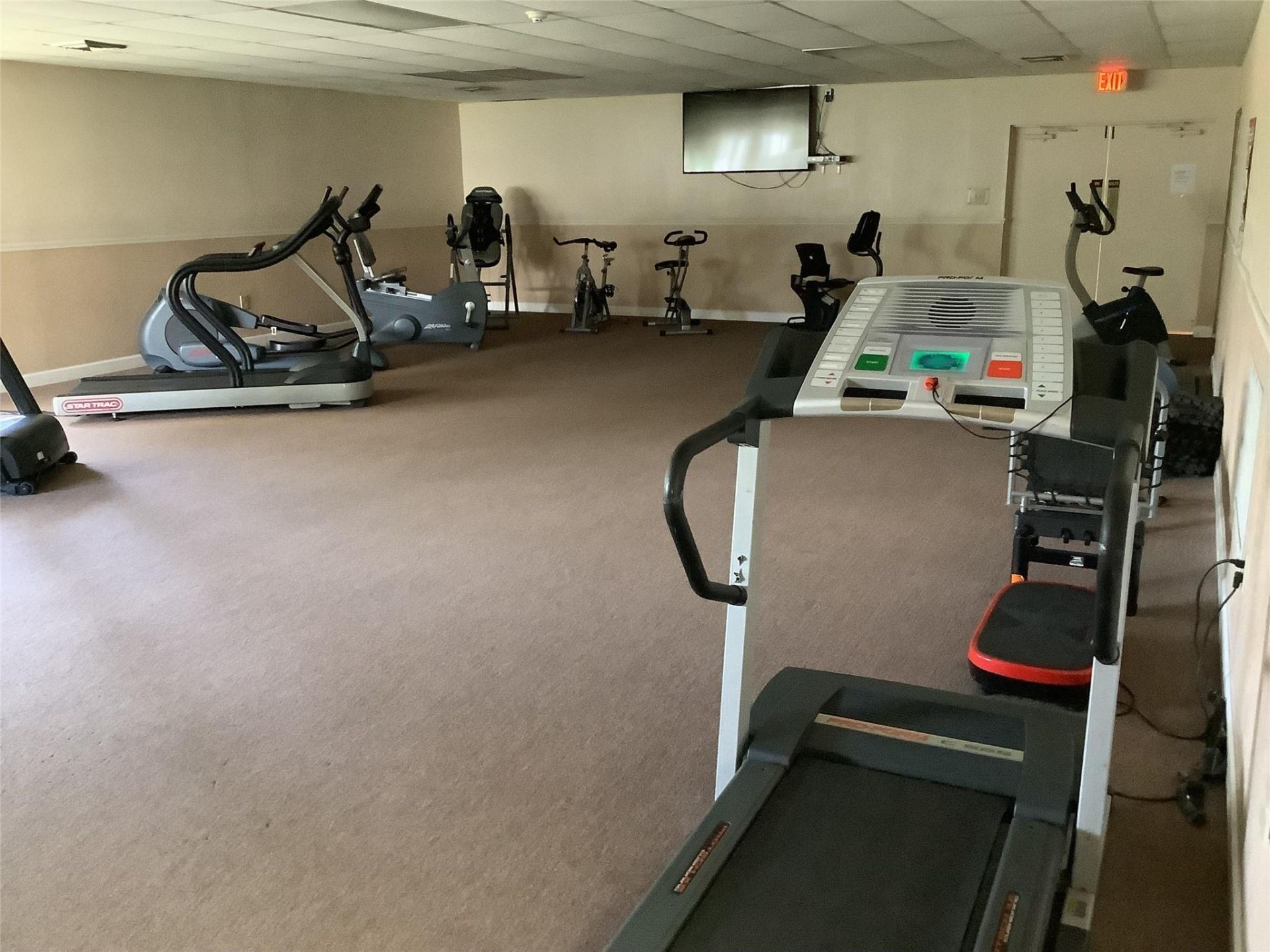 8220 Sunrise Lakes Boulevard, Unit 110, Sunrise, FL 33322 Photo