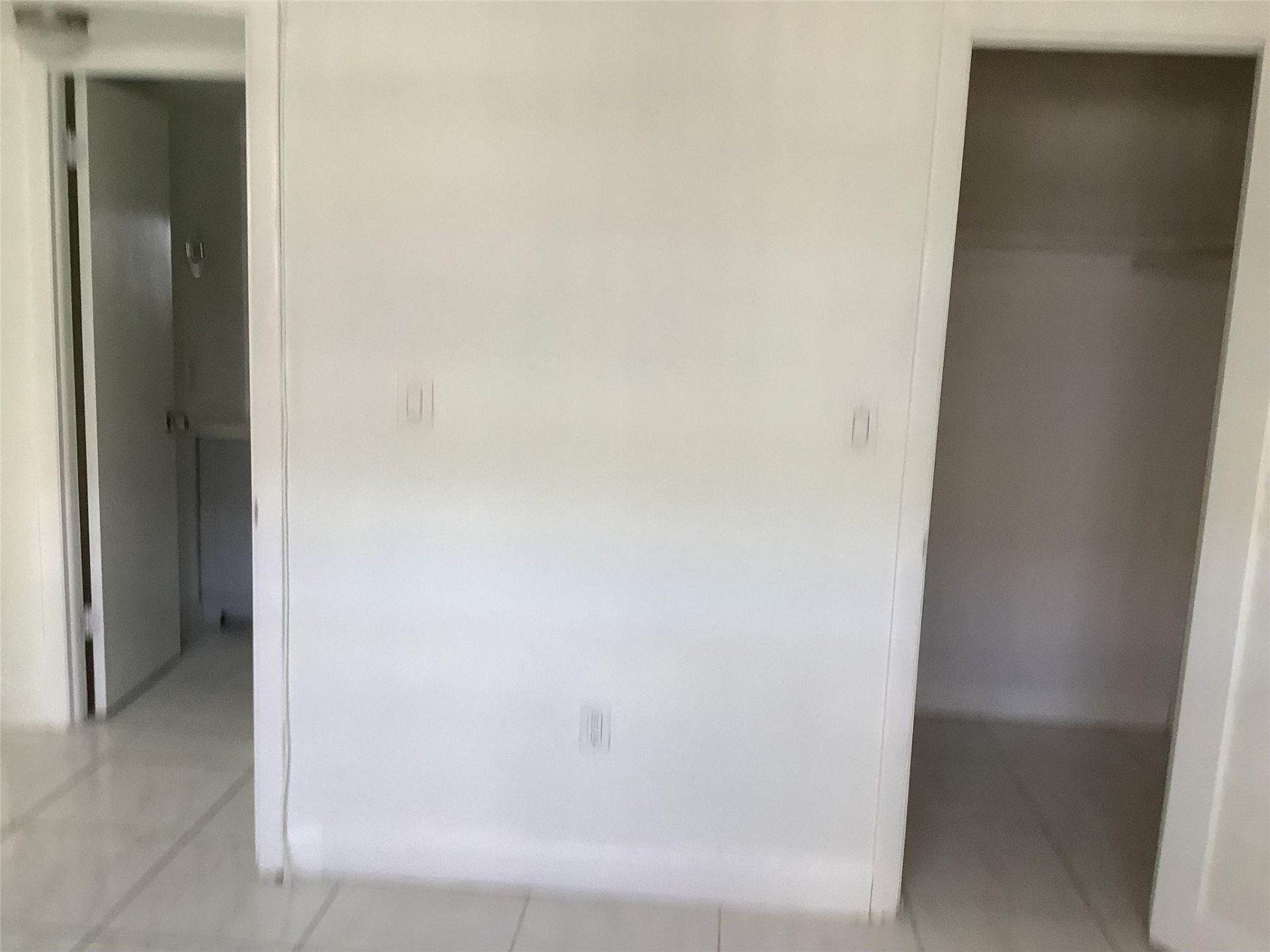 8220 Sunrise Lakes Boulevard, Unit 110, Sunrise, FL 33322 Photo