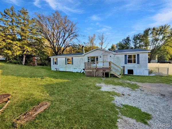 5590 Stonecrest Drive, House Springs, MO 63051