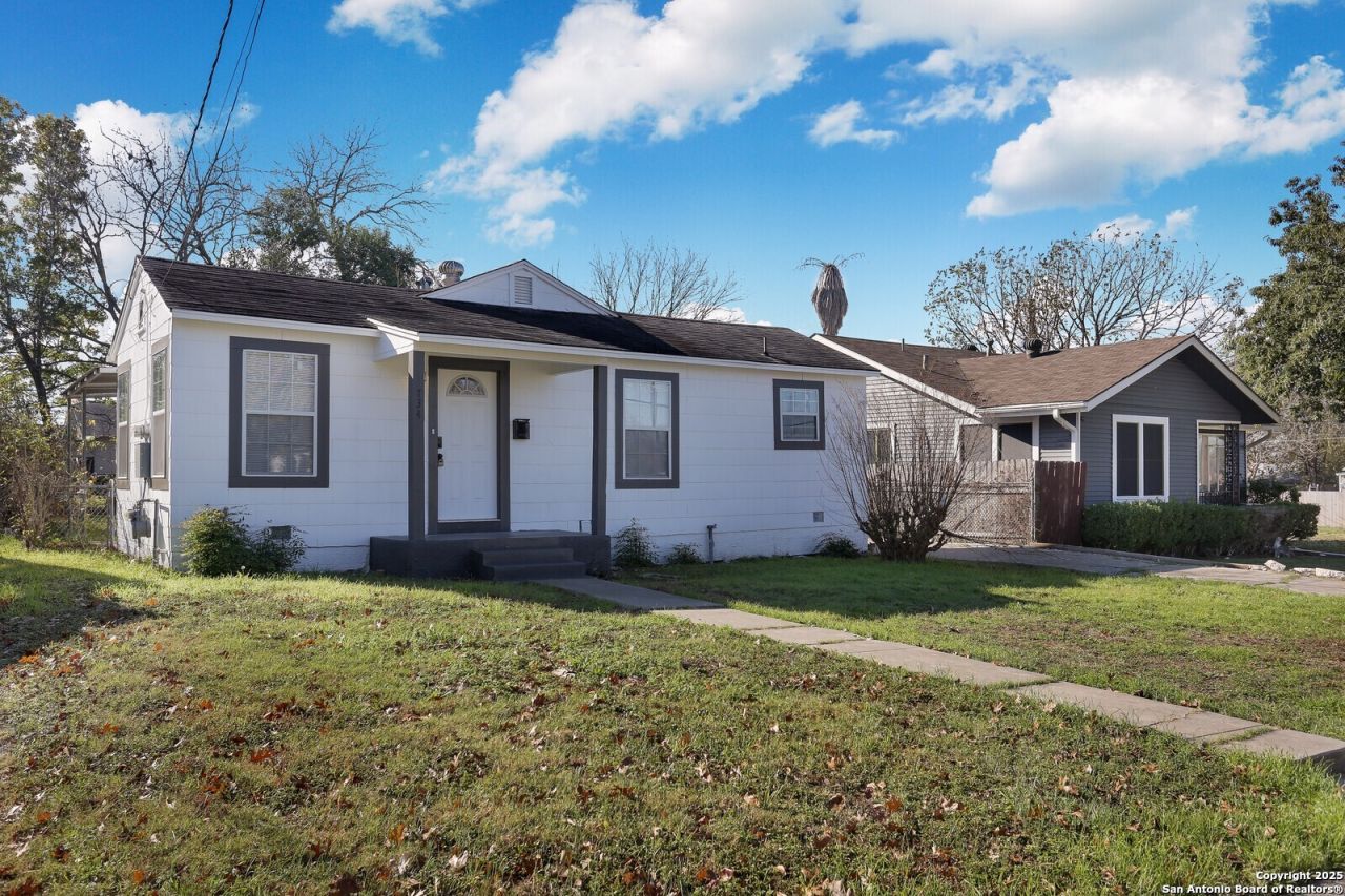 734 W Norwood, San Antonio, TX 78212 Main Photo