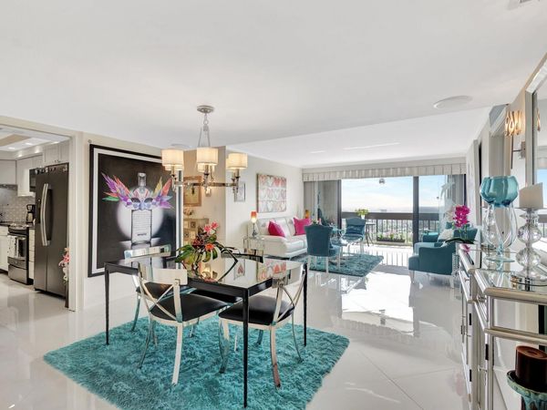 2000 Presidential Way, Unit Ph5, West Palm Beach, FL 33401