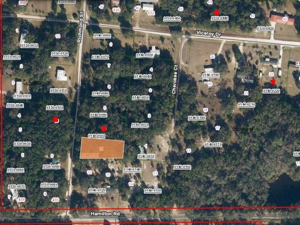 108 Richmond Street, Satsuma, FL 32189