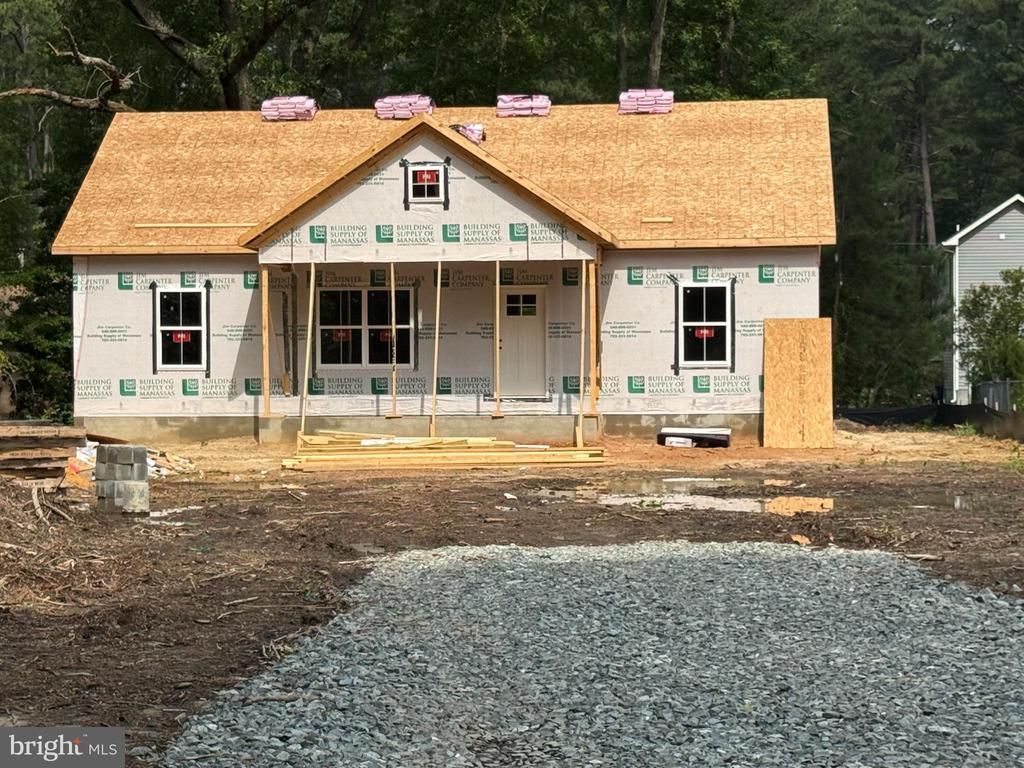 26 HARBOR COURT, MONTROSS, VA 22520