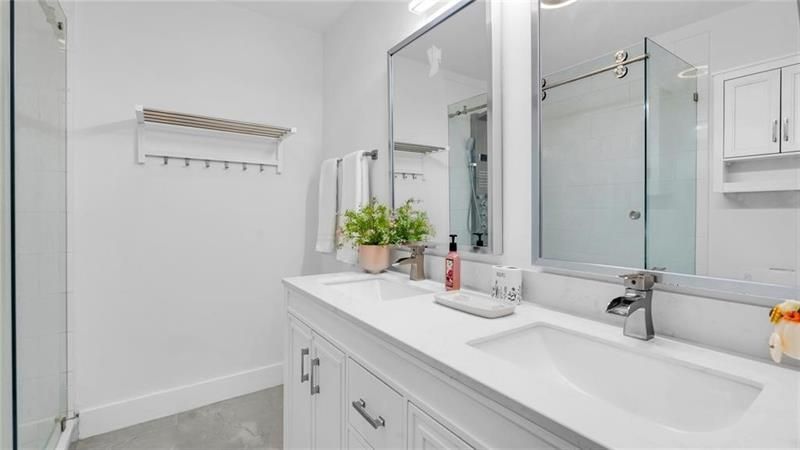 6290 W 16th, Hialeah, FL 33012 Photo