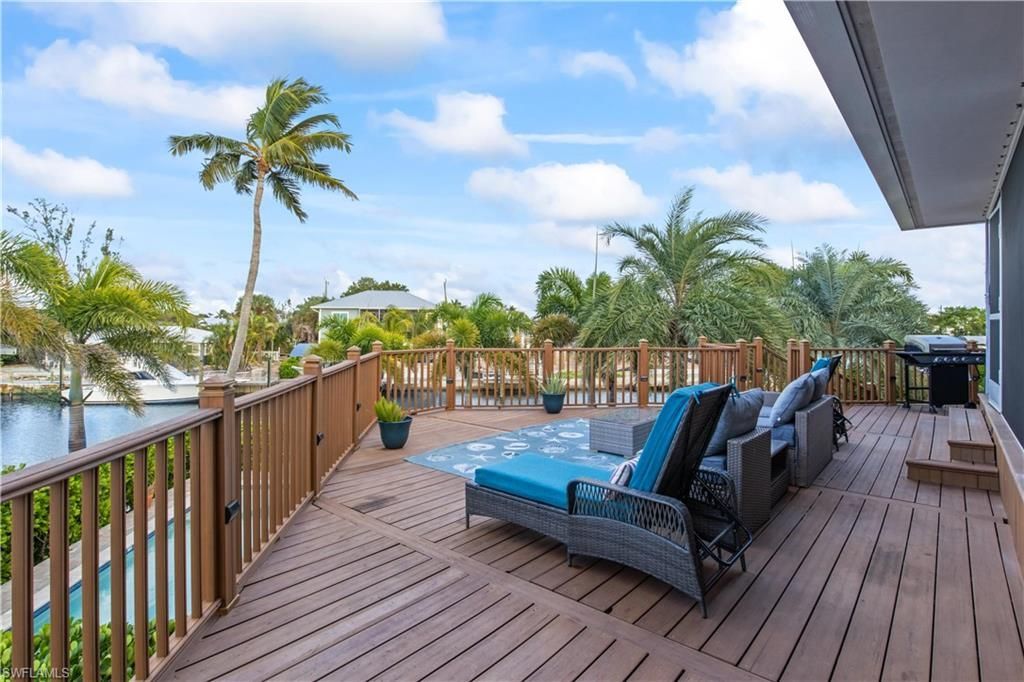 3544 Ruby Ave, Saint James City, FL 33956 Photo