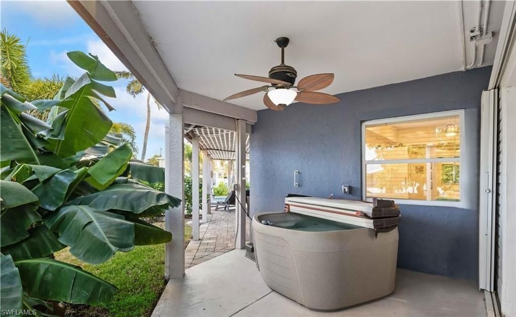 3544 Ruby Ave, Saint James City, FL 33956 Photo