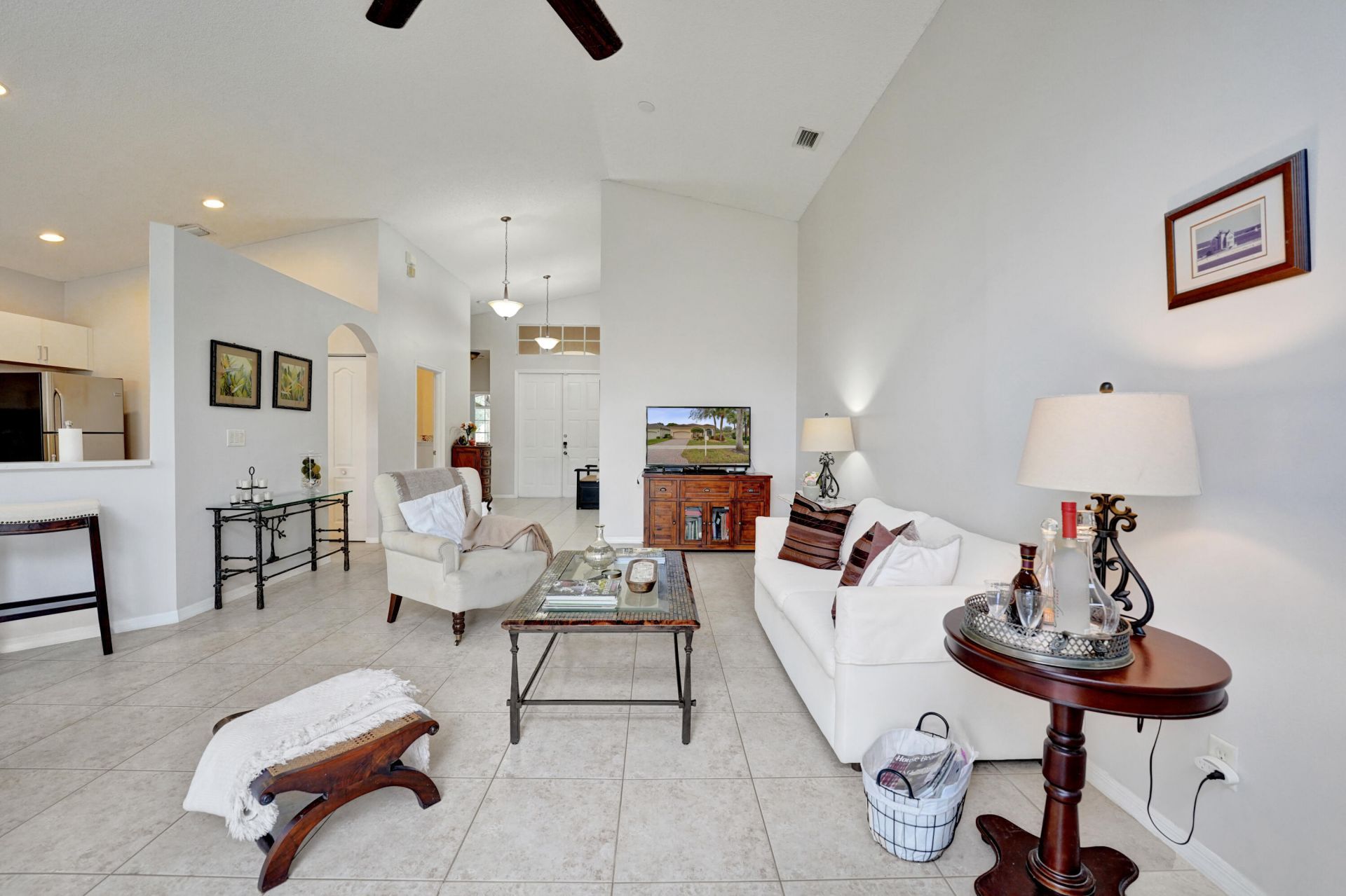 19405 SW 67th Street, Pembroke Pines, FL 33332 Photo