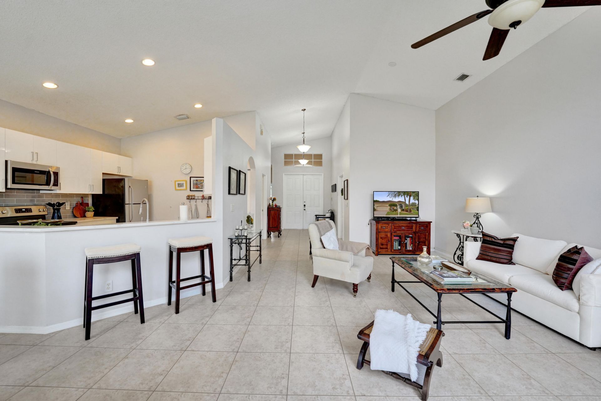 19405 SW 67th Street, Pembroke Pines, FL 33332 Photo