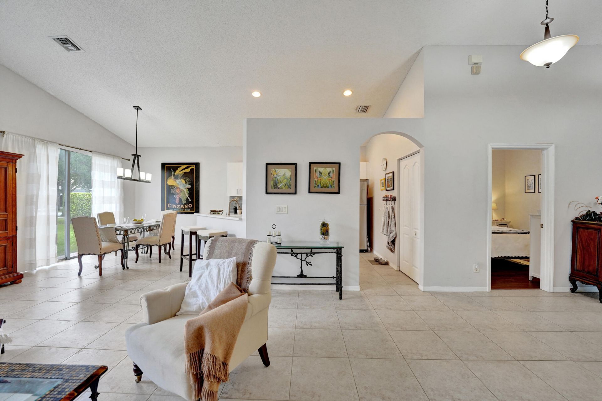 19405 SW 67th Street, Pembroke Pines, FL 33332 Photo