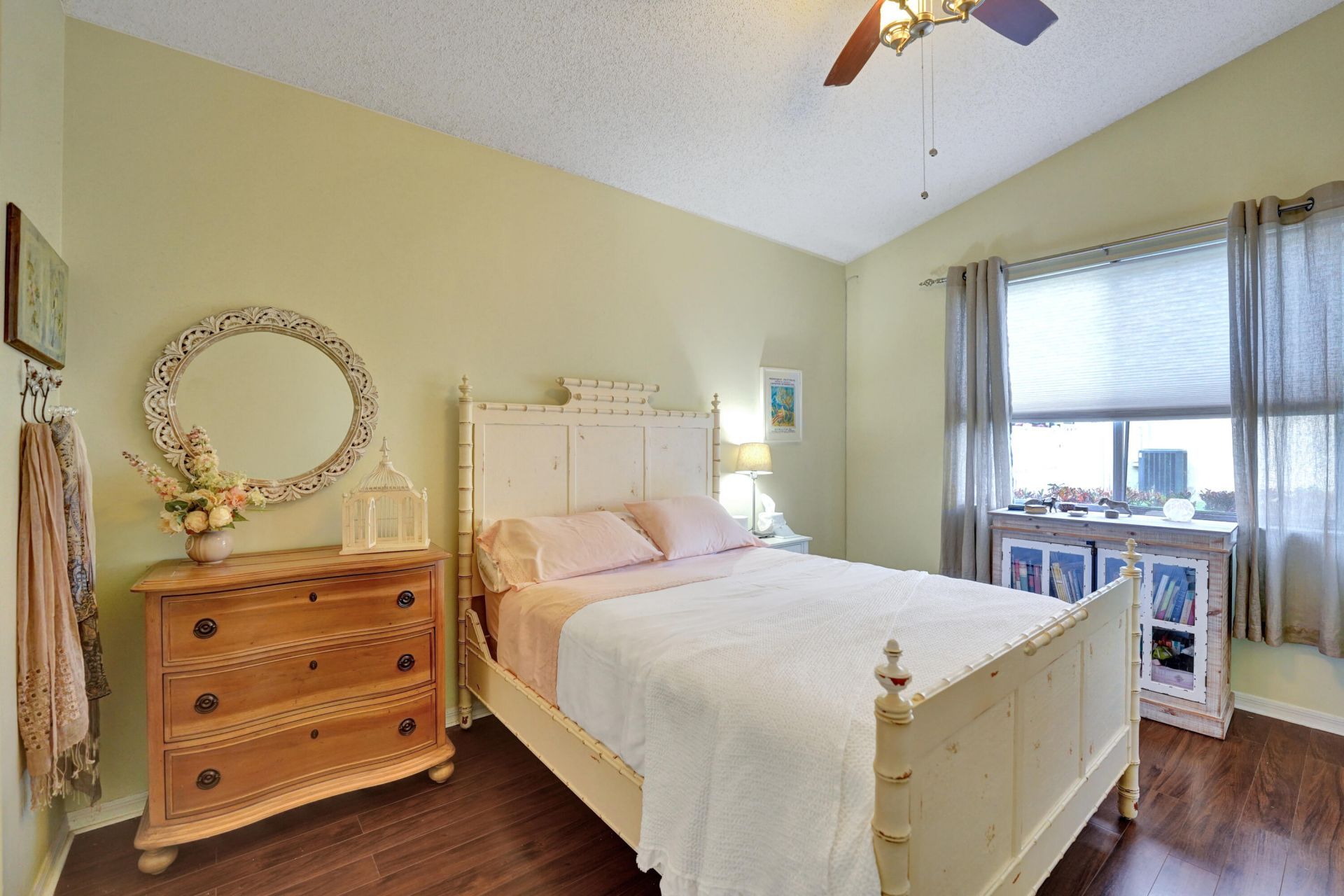 19405 SW 67th Street, Pembroke Pines, FL 33332 Photo