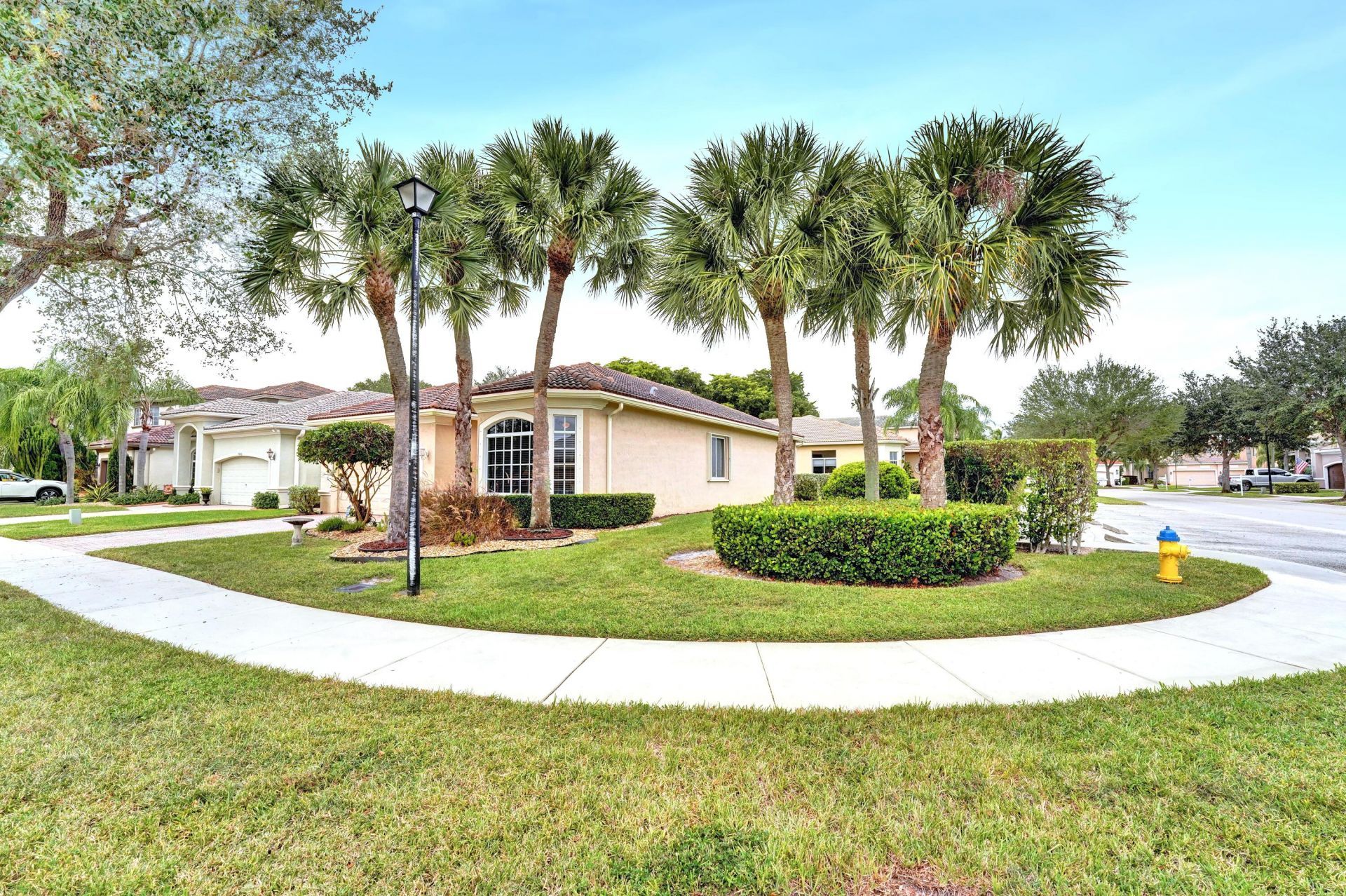 19405 SW 67th Street, Pembroke Pines, FL 33332 Photo