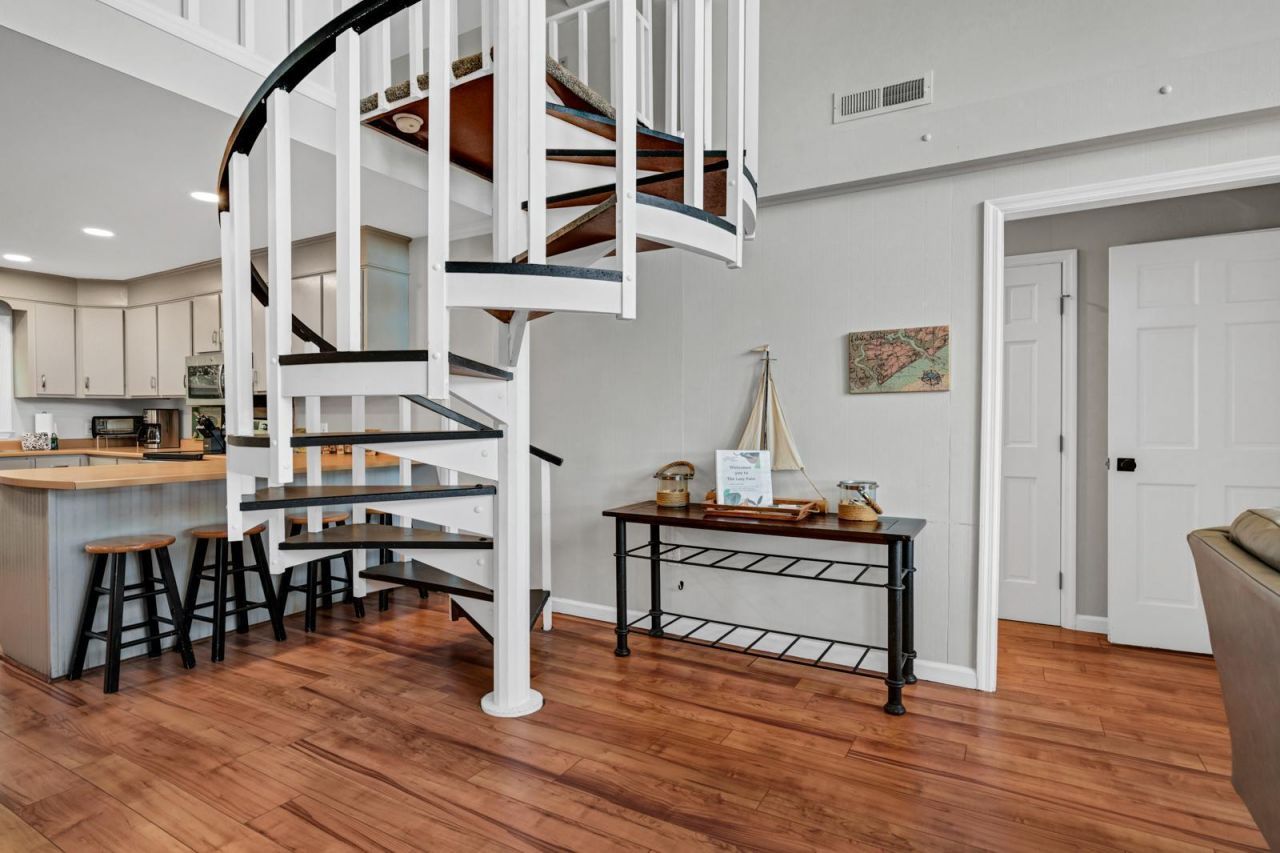 1303 Palmetto Boulevard Photo 11