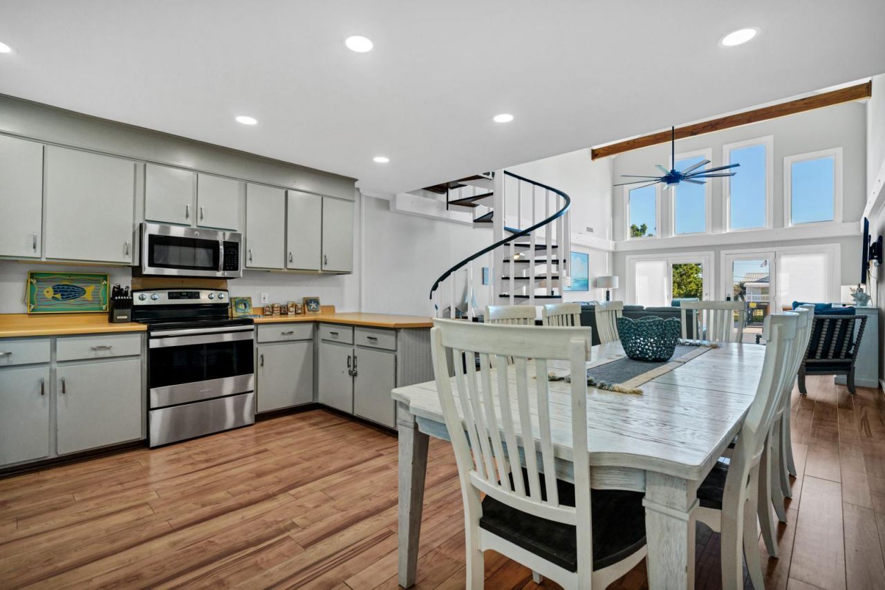 1303 Palmetto Boulevard Photo 15