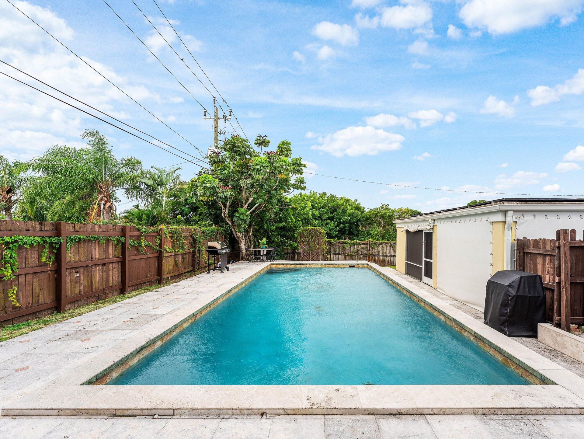 305 SW 3rd Street, Boynton Beach, FL 33435 Photo